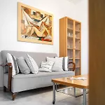 V House פפקוהורי