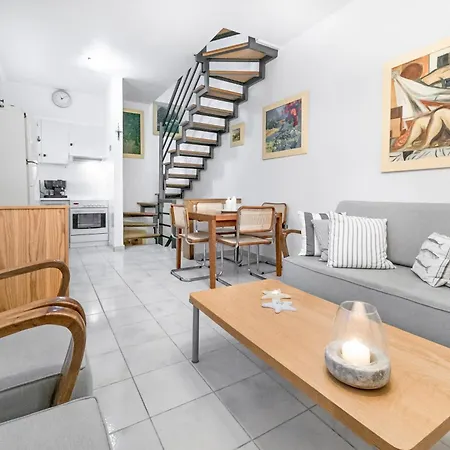 V House Holiday home Pefkochori